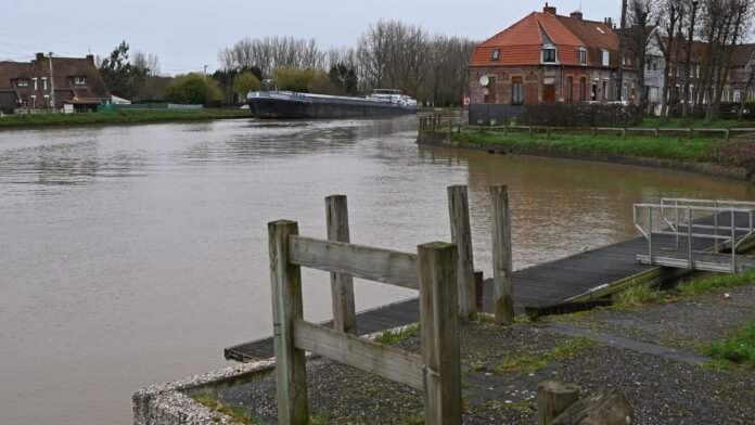 لغز غرق لاعب شاب في ويلز: ليس انتحارًا بل حادث بسبب دواء