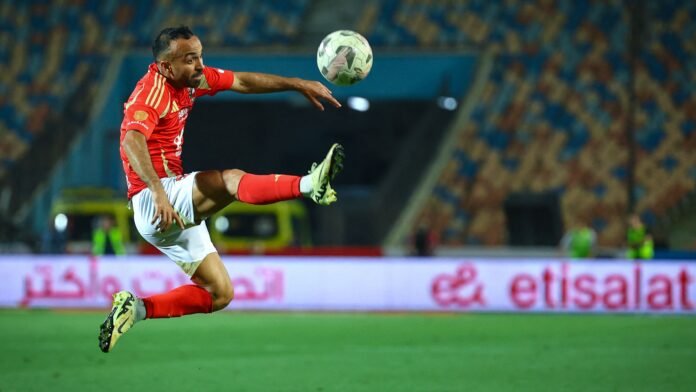 أفشة: الأهلي بلا مشاكل بغرفة الملابس.. وشيكابالا يتفوق على أبو تريكة