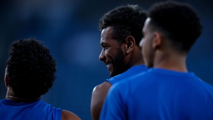 البليهي يورط الشباب بهدف عكسي أمام الهلال: الأسباب والنتائج