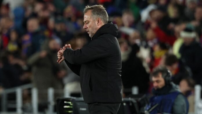 حلول فليك لغياب دي يونج: 5 استراتيجيات تعويضية لبرشلونة