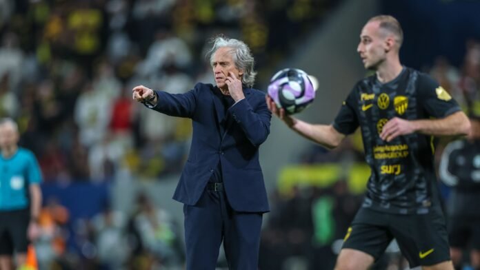 جيسوس يفاجئ ثنائي النصر قبل مواجهة الفيحاء في دوري روشن