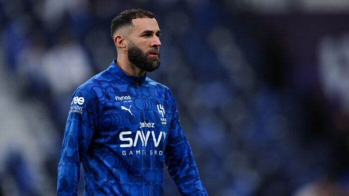 الكشف عن موقف بنزيما من ديربي الهلال والشباب: هل يلحق بالمباراة؟