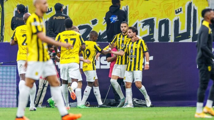 القنوات الناقلة لمباراة الاتحاد والخليج في دوري روشن 2025-2026؟