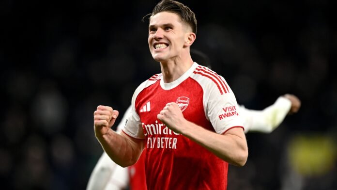 أرسنال: جيوكيريس يكشف سر التماسك بعد هزيمة توتنهام