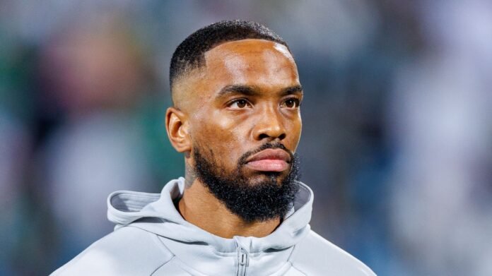 إيفان توني مهدد بالإيقاف.. مدافع ضمك يملك حق الشكوى ضده