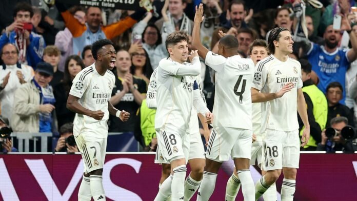 فينيسيوس يقود ريال مدريد لثمن نهائي الأبطال برقصة الانتصار على بنفيكا