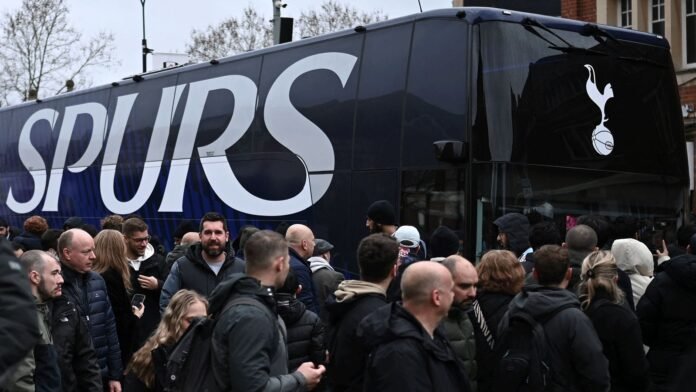 توتنهام تحت النيران: بيع قميص 