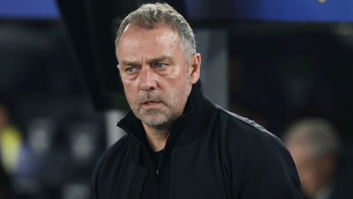 بيدري يجعل الجميع أفضل: فليك يشيد بلاعب برشلونة