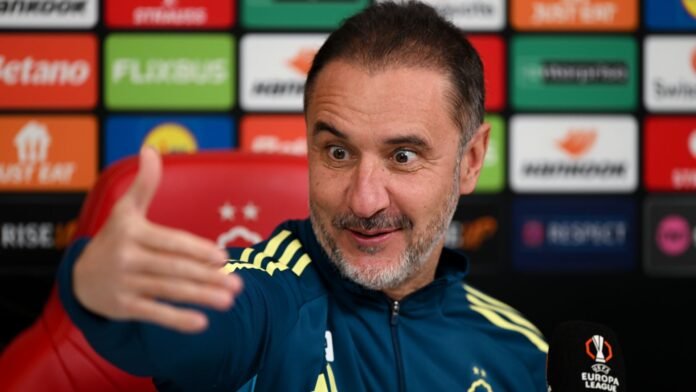 نوتنغهام فورست يتأهل للدوري الأوروبي: فيتور بيريرا سعيد بالموهبة قبل توتنهام