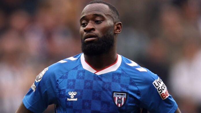 ديربي تاين-وير: عنصرية تشوب مباراة نيوكاسل وسندرلاند وإيقاف اللعب