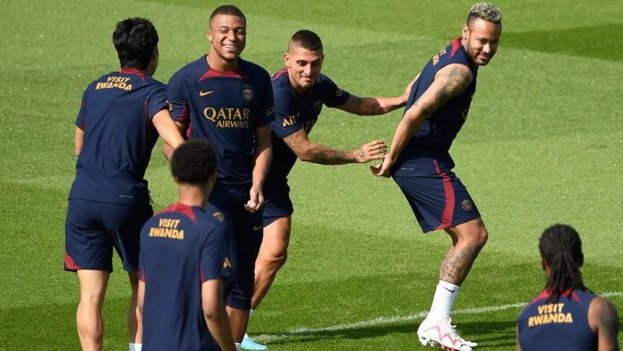 عودة فيراتي للمنتخب الإيطالي: باريس سان جيرمان السابق يعود بعد غياب