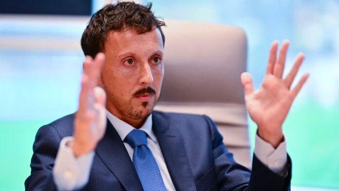 مرسيليا: انتهاء عقد الرئيس بابلو لونغوريا باتفاق رسمي