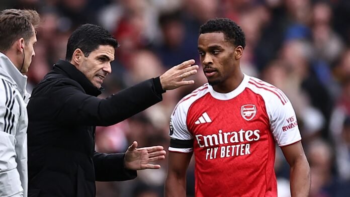 توقفنا عن اللعب: جوريان تيمبر يدعو أرسنال لإنهاء المباريات بقوة