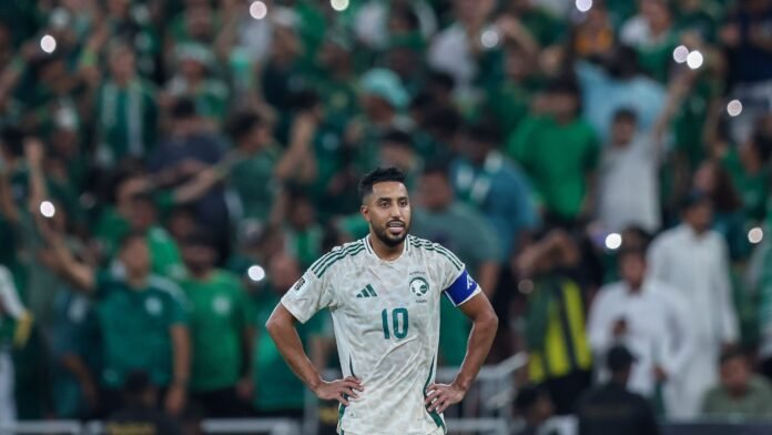 سالم الدوسري يغادر معسكر المنتخب السعودي رسميًا بسبب الإصابة