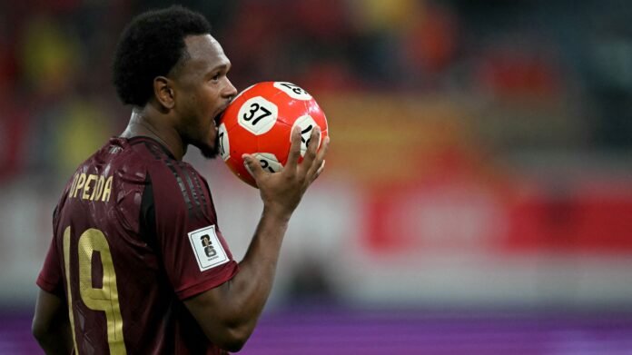 قائمة منتخب بلجيكا لمواجهتي أمريكا والمكسيك: أوبيندا ودي بروين يقودان الشياطين الحمر