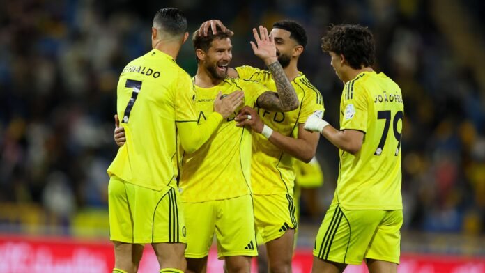 إينيجو مارتينيز والنصر: 3 مباريات تفصل النجم عن تجديد عقده