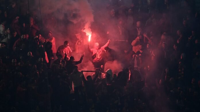 حظر مشجعي غلطة سراي من مباراة ليفربول بدوري الأبطال