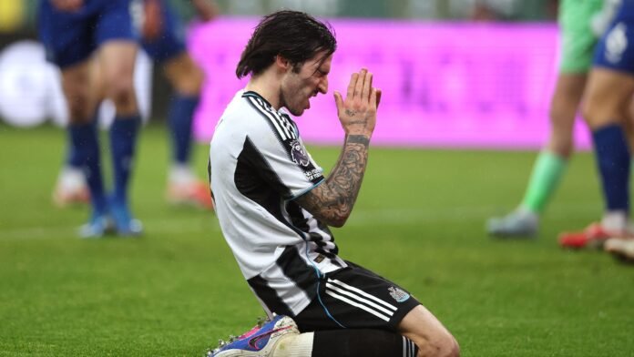 تونالي: تسديدتي كانت من الأفضل.. وبيكفورد كان استثنائياً!