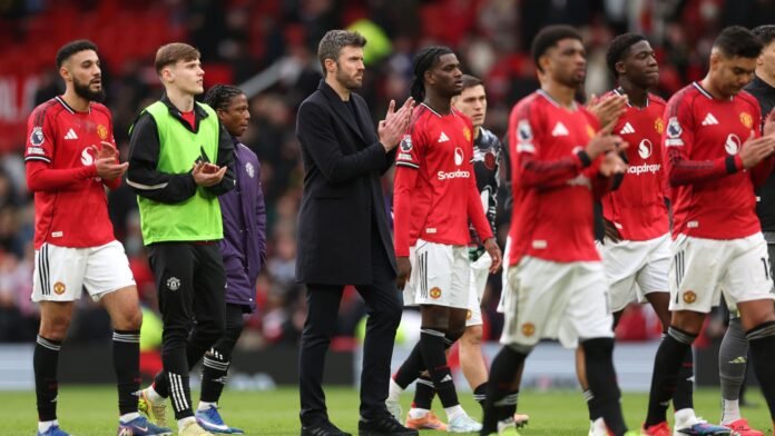 مانشستر يونايتد: غياب الإيقاع عذر اللاعبين لمهاجمة أداء كاريك