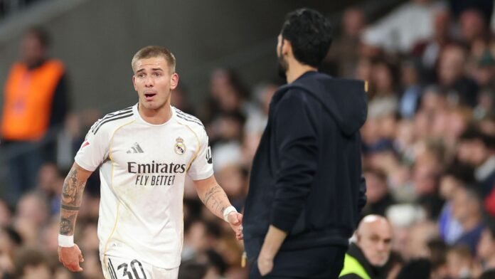 أربيلوا غاضب من بطاقة ماستانتونو الحمراء في هزيمة ريال مدريد