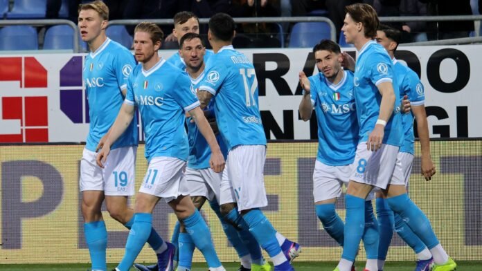 كالياري - نابولي: تقييمات اللاعبين وماكتوميناي يصنع الفوز