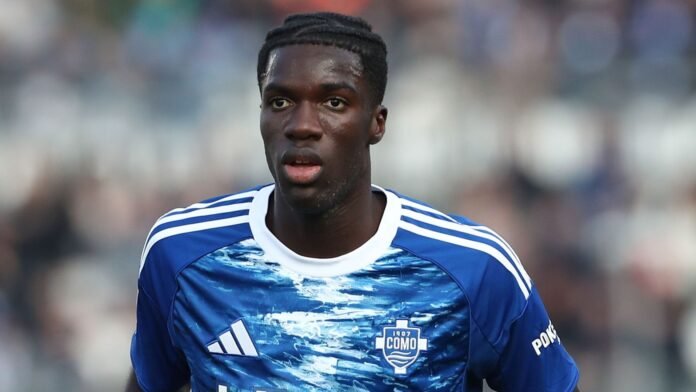 كومو يكتسح بيزا 5-0: دياو يتألق ودوفيكاس ينافس لاوتارو