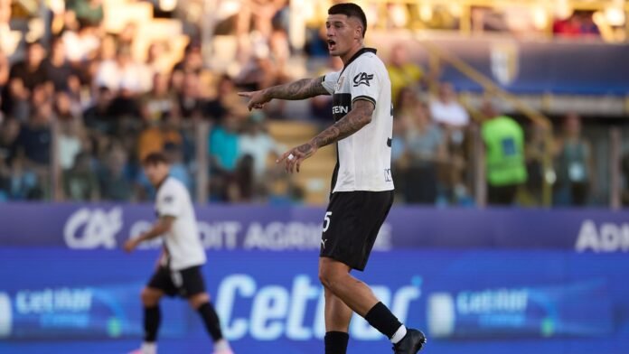 لاوتارو فالينتي: تهديد الركبة بالاختطاف كاد ينهي مسيرتي الكروية